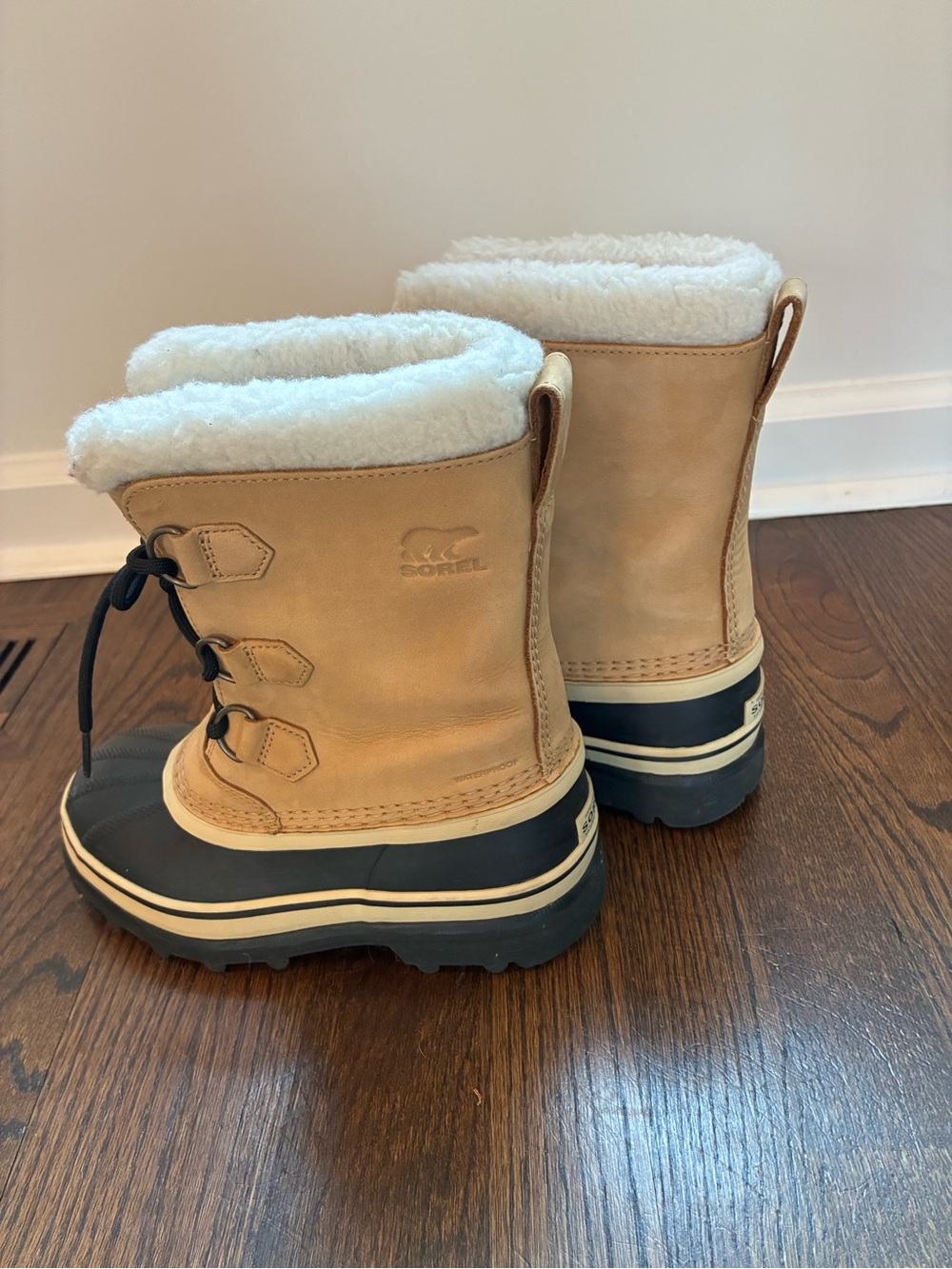 Sorel Leather Caribou Kids Size 3 Waterproof Snow Winter Boots Buff Black LY1000 - Picture 3 of 7